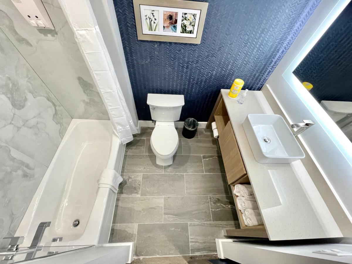 Palace Inn Blue Houston East Beltway 8 المظهر الخارجي الصورة